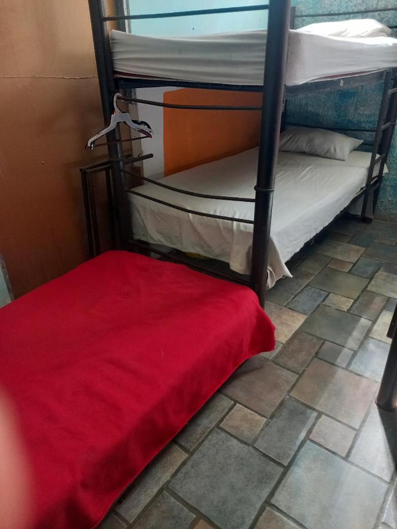 Hostal Bravo Vallarta ปูแอร์โตบาญาร์ตา ภายนอก รูปภาพ